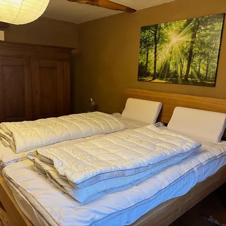 Schoeneberger Bauernhof - Huehnerhaus 아파트 호프가이스마