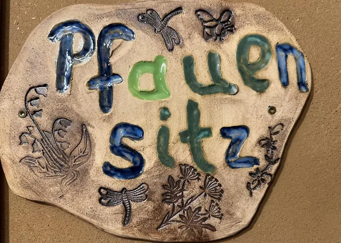 Schoeneberger Bauernhof - Huehnerhaus * Hofgeismar